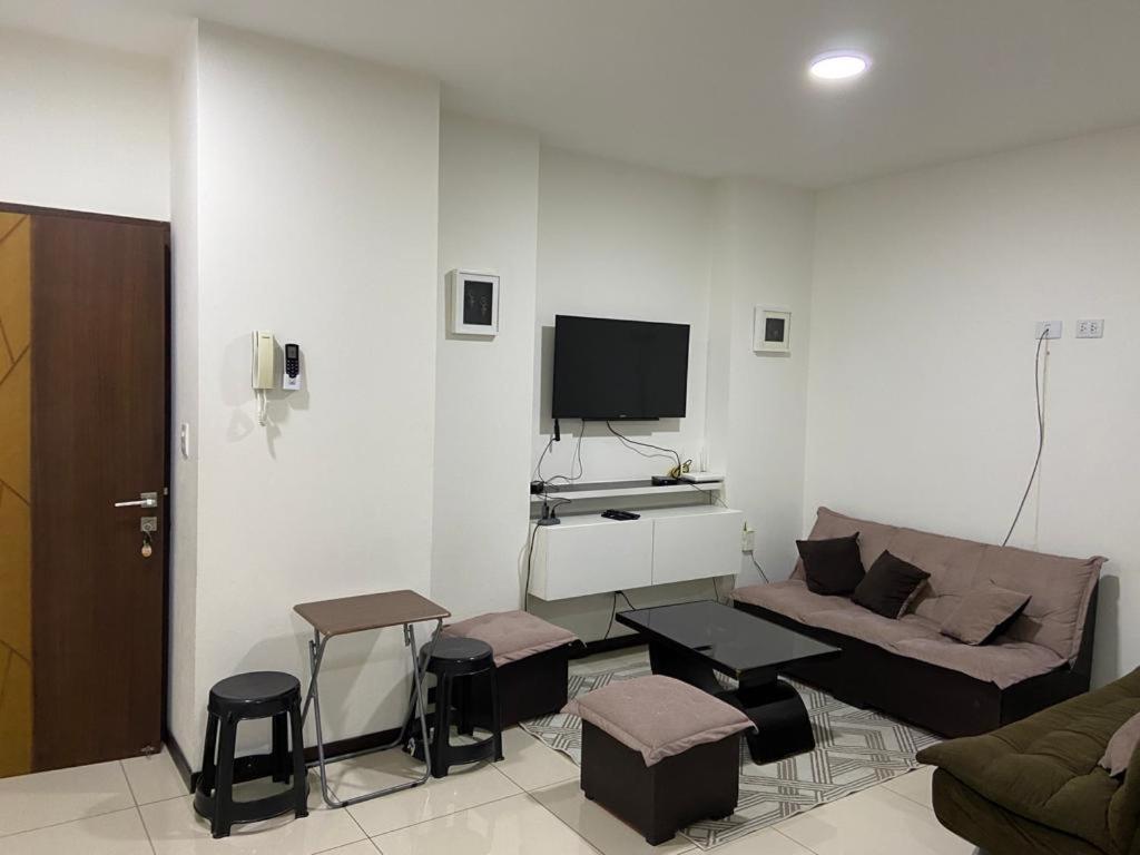 Apartamento Departamentoo Nuevo Amoblado Cerca A Uagrm, Con Excelente Vista Santa Cruz de La Sierra Exterior foto